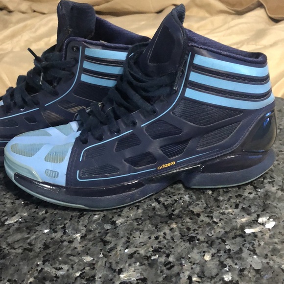 Retro Adidas - Picture 2 of 12